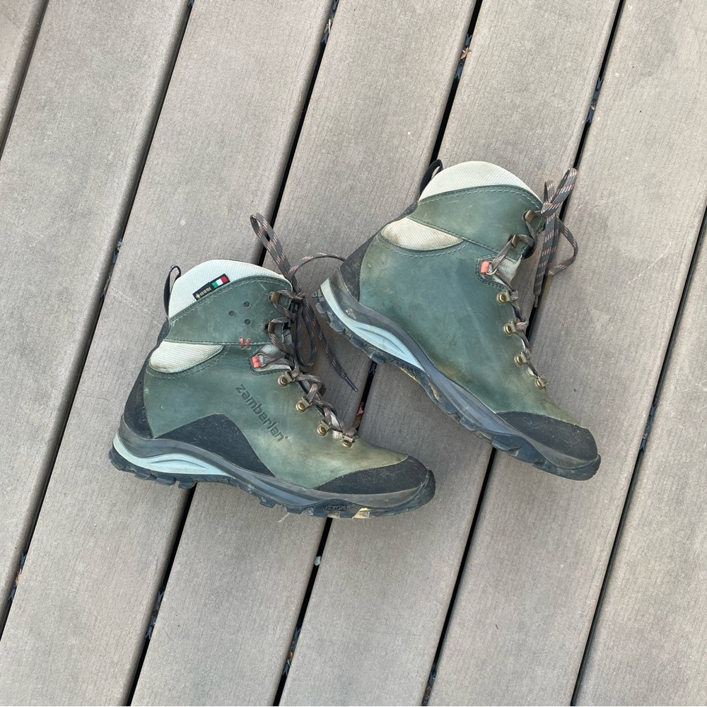 Zamberlan 330 Marie Gore-Tex Backpacking Boots women size 10/EUR42.5
